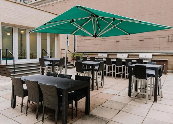 Streeterville W Dog Run Deck Nr Park Chi-584 Apartment *