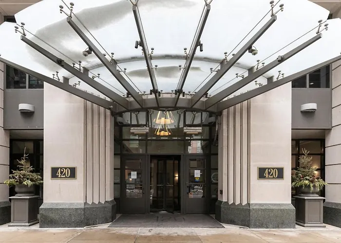 Apartment Streeterville W Dog Run Deck Nr Park Chi-584 Chicago